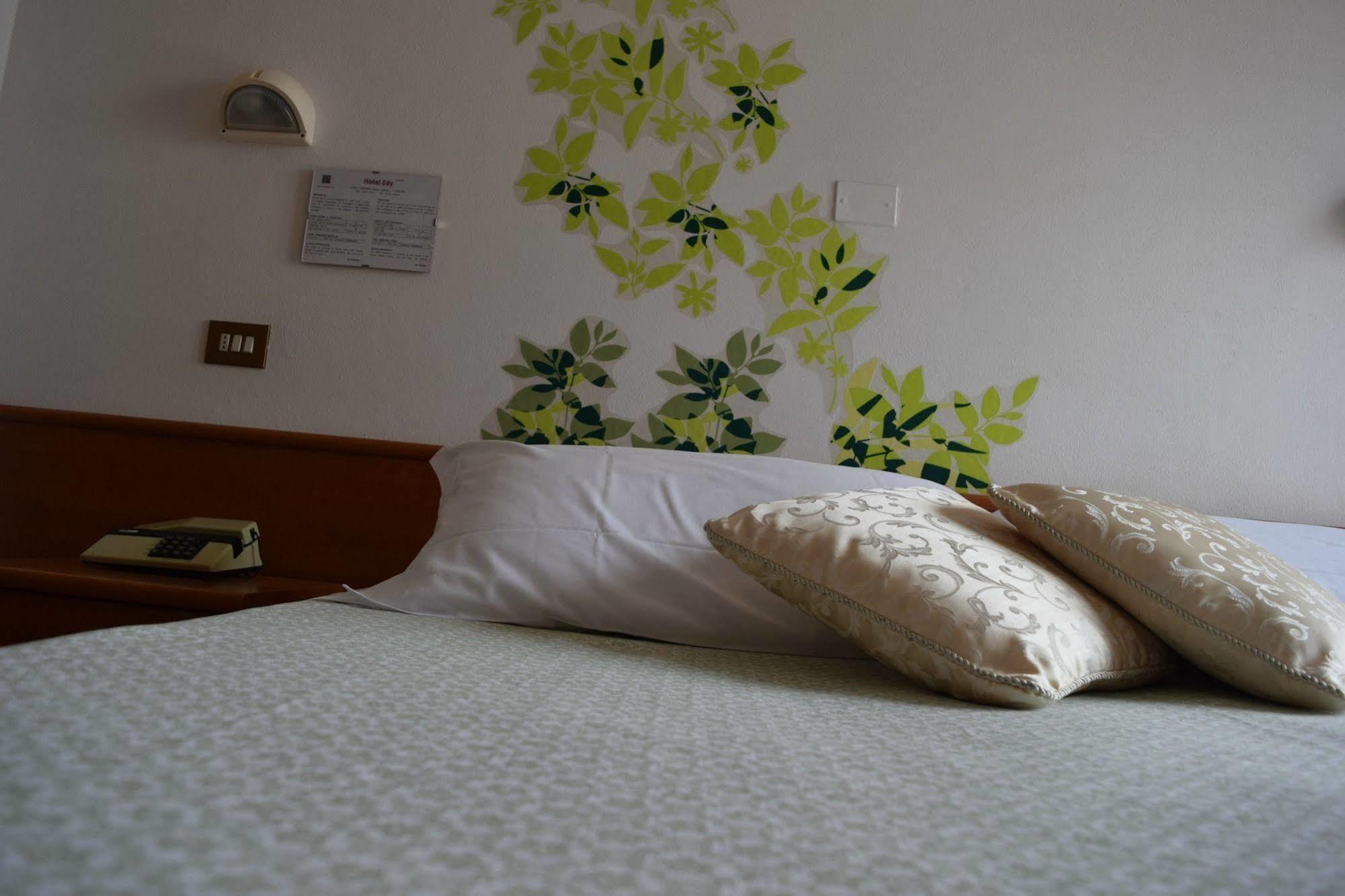 Eco-Hotel Edy เคียนเชียโนแตร์เม ภายนอก รูปภาพ